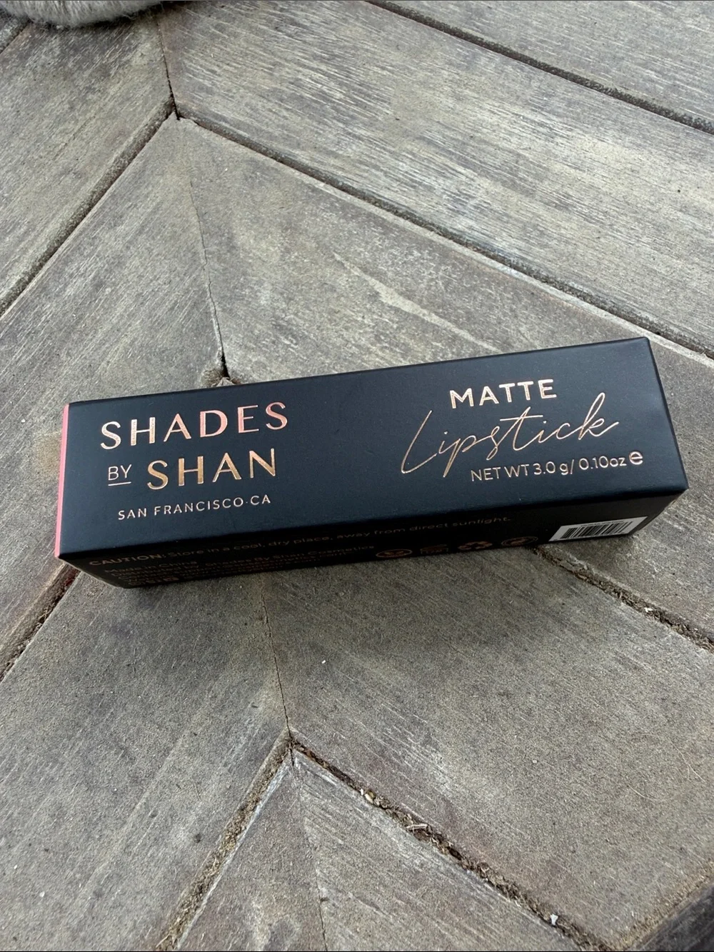 N/A matte lipstick